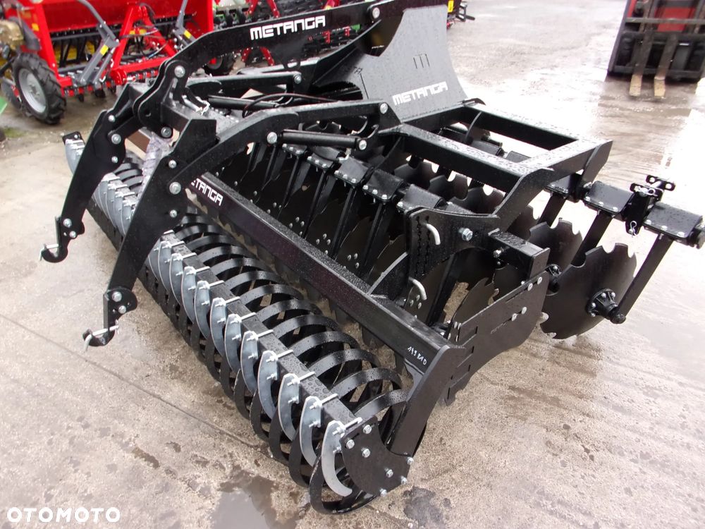 Inny Agregat uprawowy, brona talerzowa ciężka hydraulicznie składana BTCH Euro-Masz 4,0 metry, Agregat uprawowo siewny talerzowy ATUS-300 METANGA z wałem oponowym, ATUS 250,270,300 - Metanga, EuroMasz,  Agro-Masz - 33