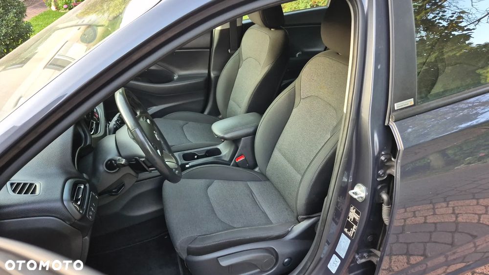 Hyundai i30 1.6 CRDI 48V-Hybrid DCT EDITION 30+ - 16