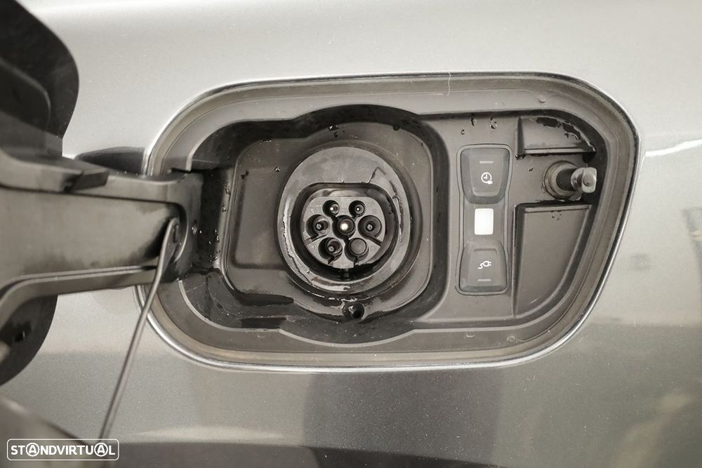 Audi Q8 55 TFSIe quattro Tiptronic - 7