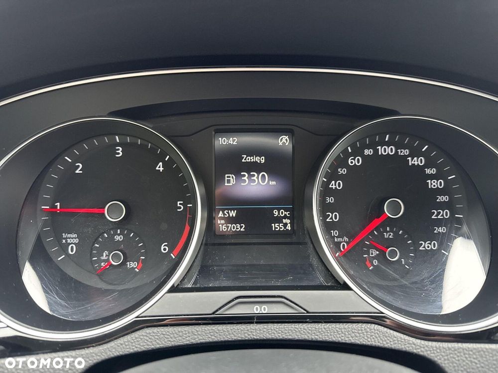 Volkswagen Passat 2.0 TDI EVO Business - 14