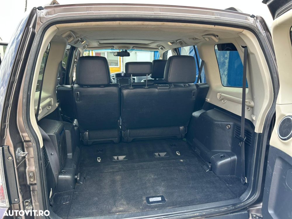 Mitsubishi Pajero LWB 3.2 DI-D Instyle S74 - 5