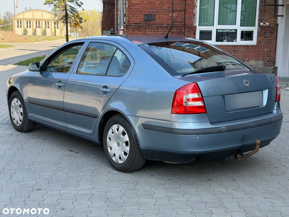 Skoda Octavia 1.6 Style - 4