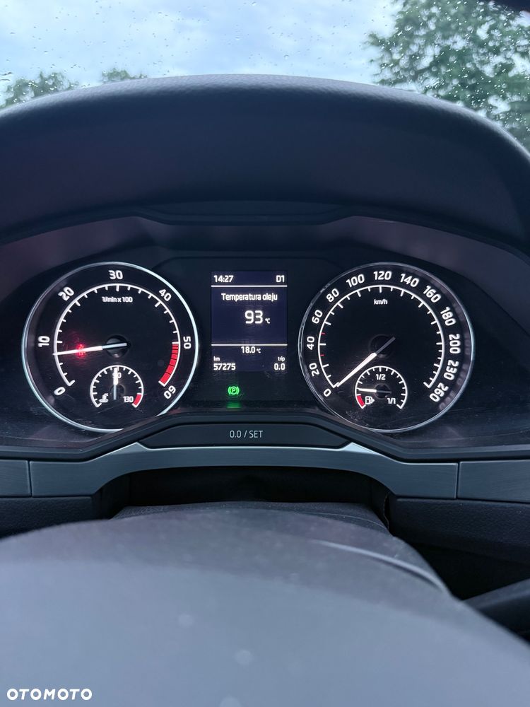 Skoda Superb 2.0 TDI Ambition DSG - 11