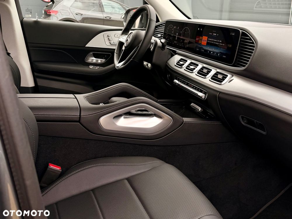 Mercedes-Benz GLE - 13