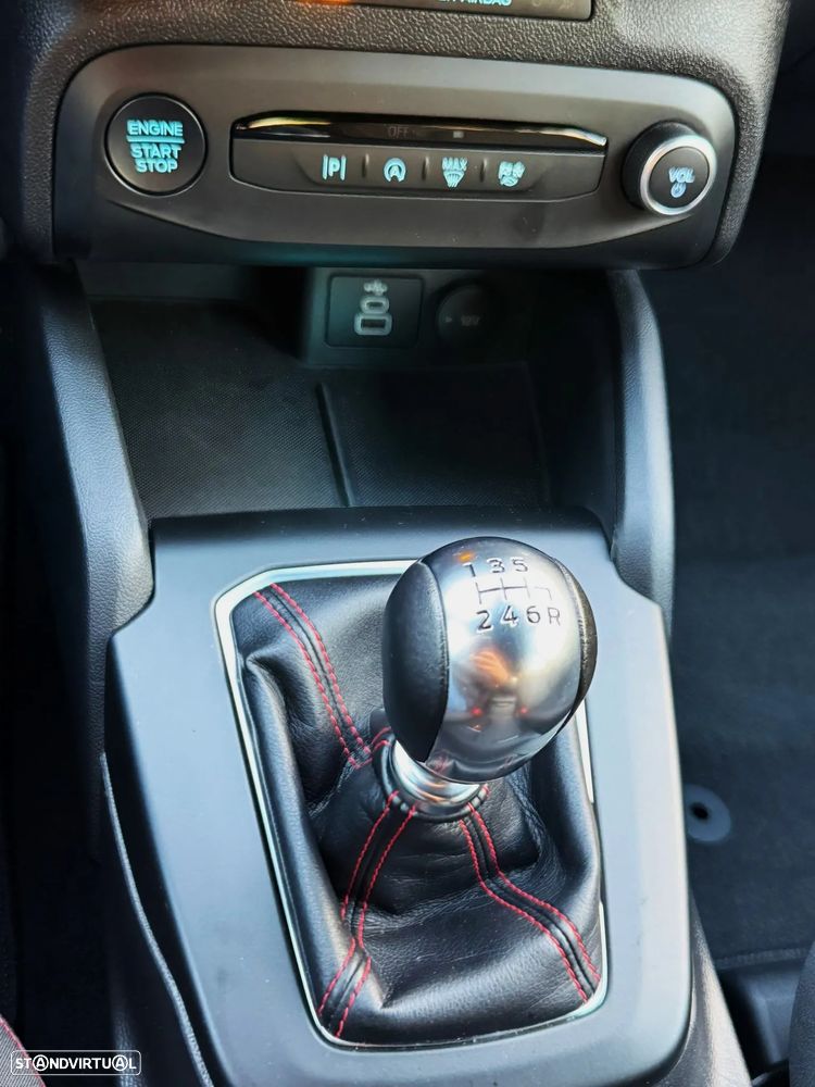 Ford Focus 1.0 EcoBoost MHEV ST-Line Style SIP - 18