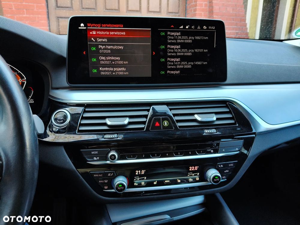 BMW Seria 5 520d xDrive Luxury Line sport - 18