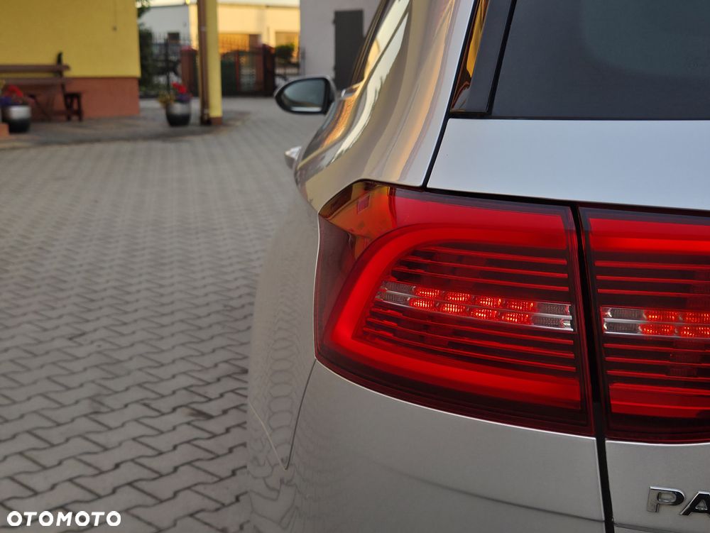 Volkswagen Passat 2.0 TDI BMT Highline DSG7 - 9