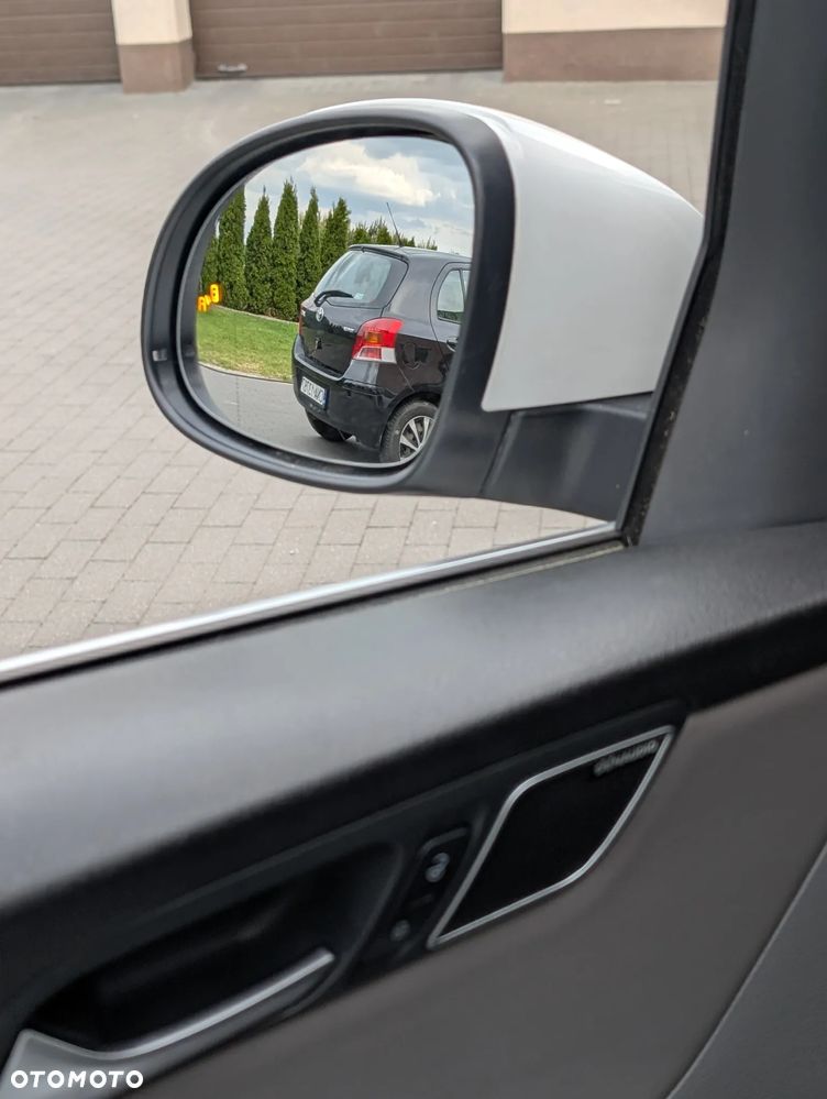 Volkswagen Sharan 2.0 TDI BMT 4Mot Highline DSG - 16