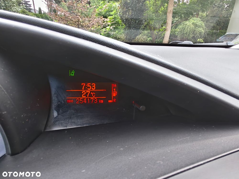 Toyota Verso - 10