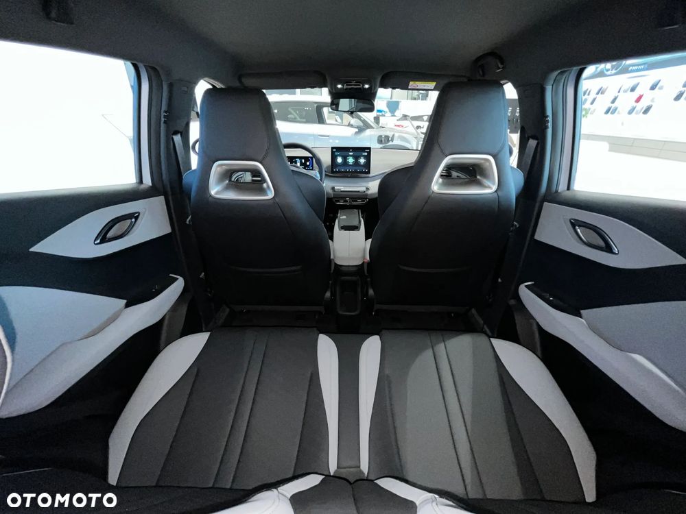 BYD Dolphin Surf 43.2kWh Boost - 36