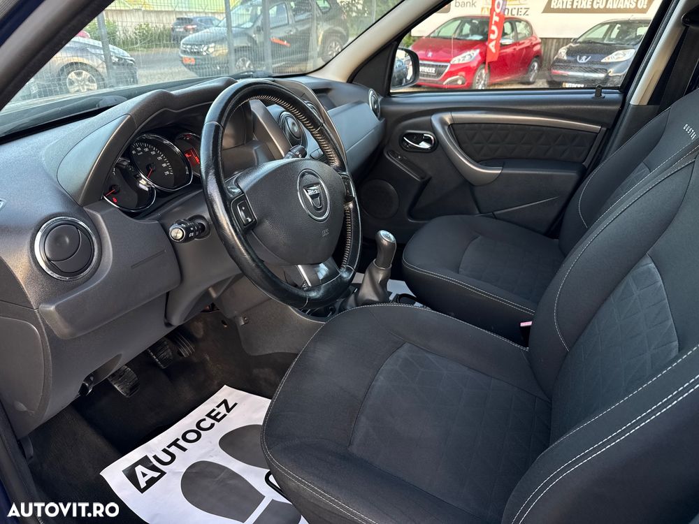 Dacia Duster 1.6 16V 105 4x2 Laureate - 10