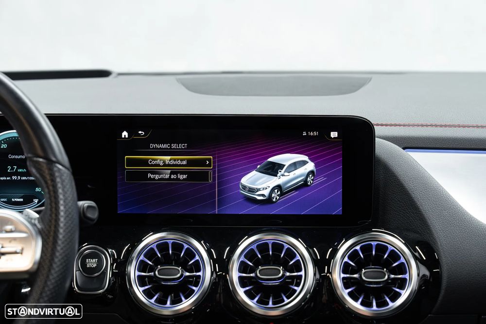 Mercedes-Benz EQA 300 4Matic - 40