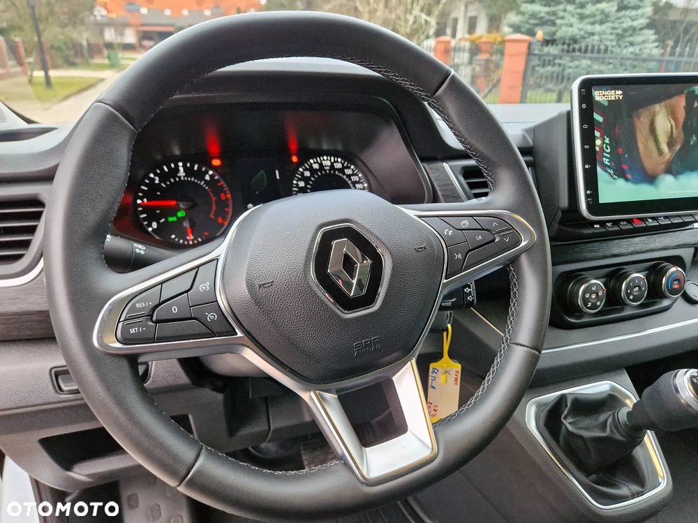 Renault Trafic 2.0 dCi - 40