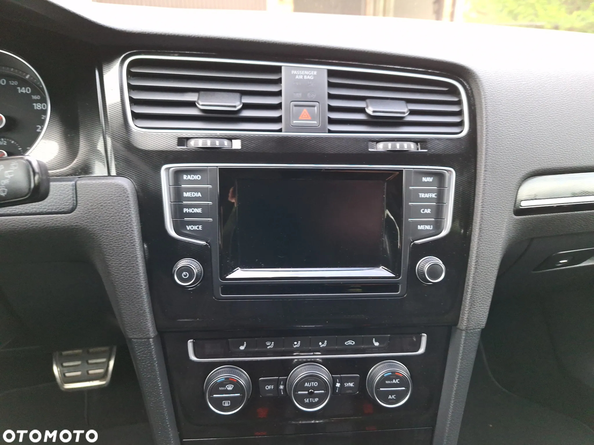 Volkswagen Golf GTD 2.0 TDI SCR DSG - 17