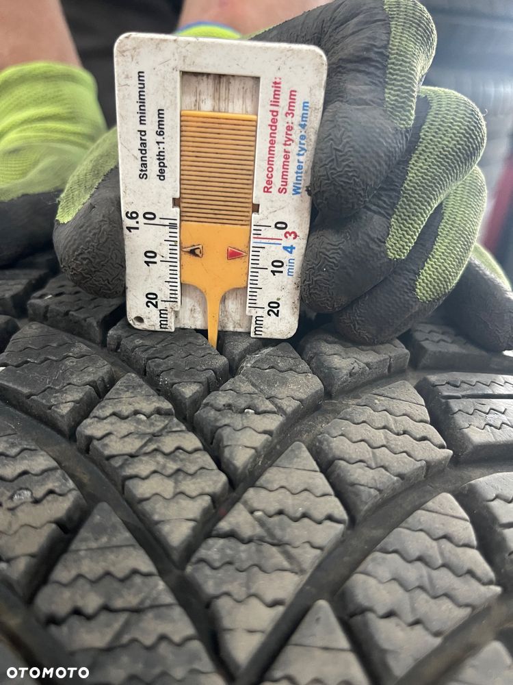 OPONY BRIDGESTONE BLIZZAK 215/60 R16 2024 rok 6-7 min - 8