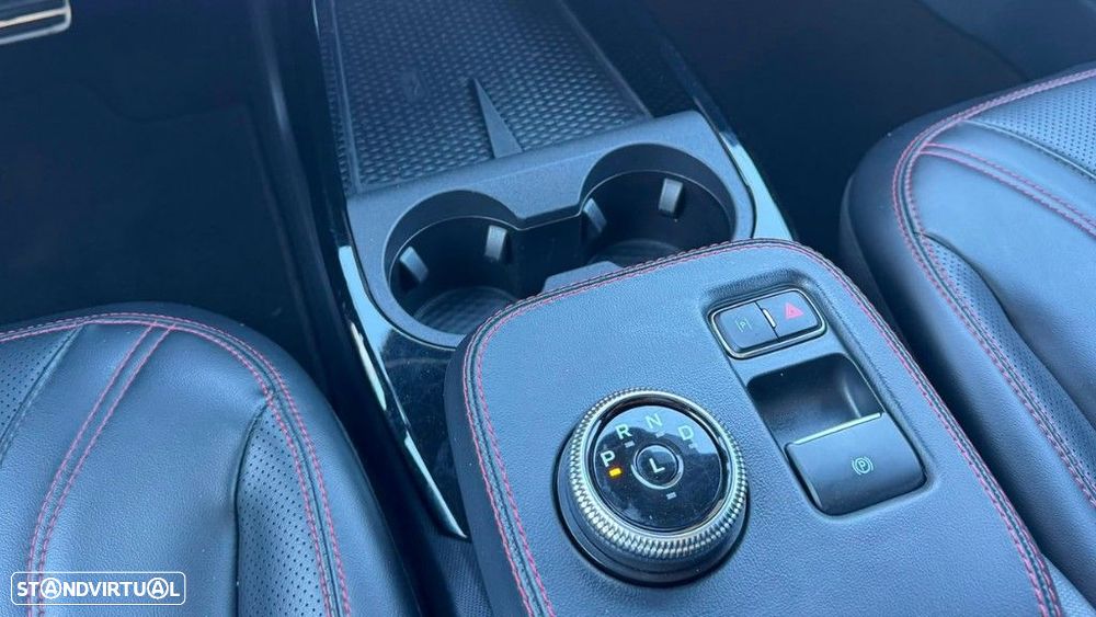 Ford Mustang Mach-E AWD PREMIUM - 19