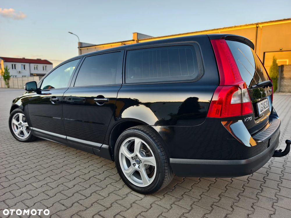 Volvo V70 2.0D Momentum - 34