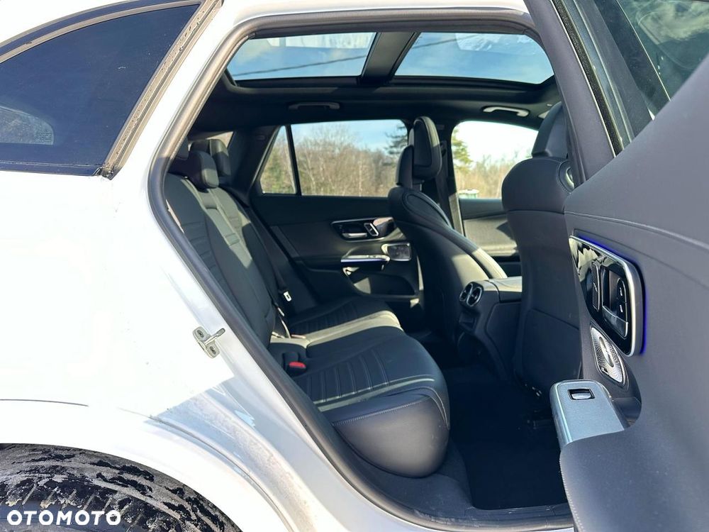 Mercedes-Benz GLC 300 4Matic 9G-TRONIC Edition Avantgarde - 6