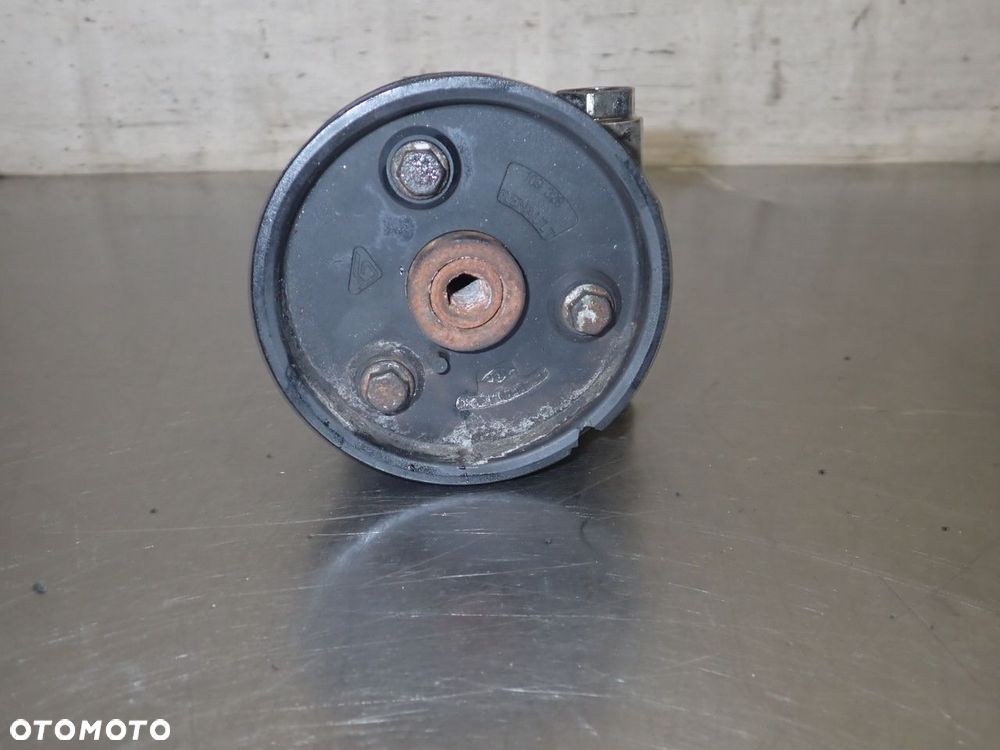 POMPA WSPOMAGANIA OPEL VIVARO A 2.5 S5060007 - 2