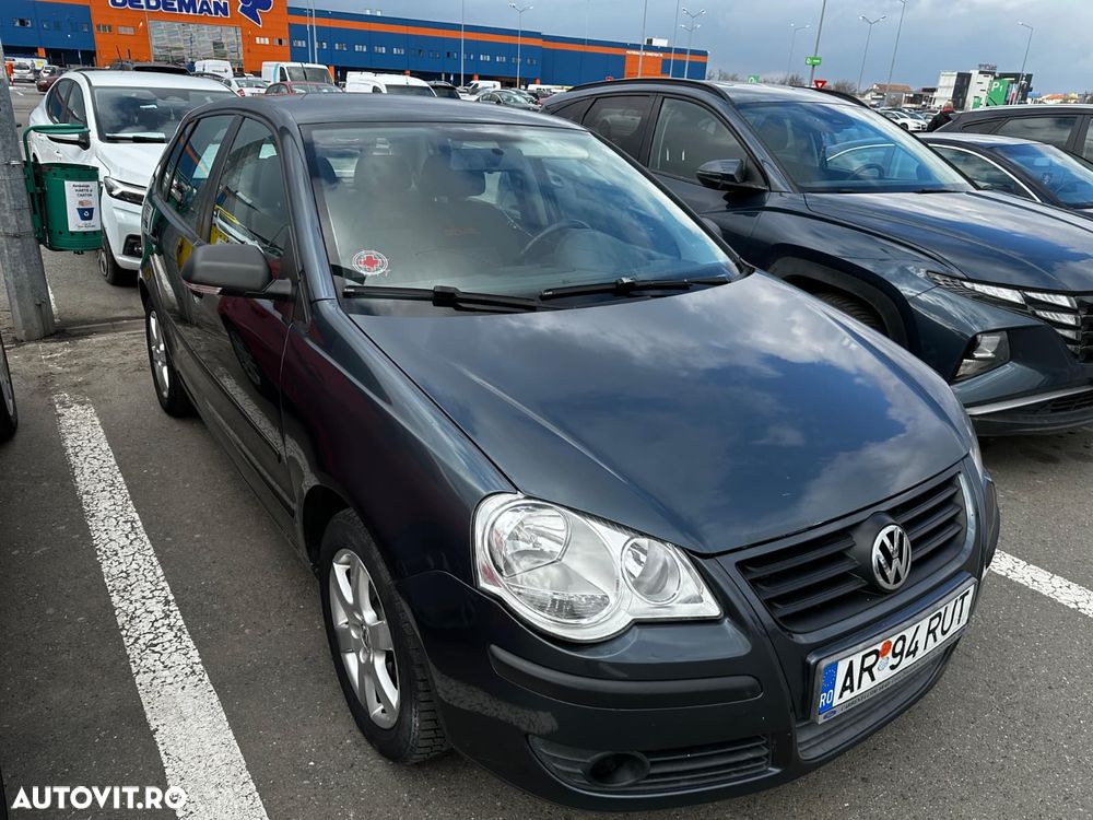 Volkswagen Polo - 2