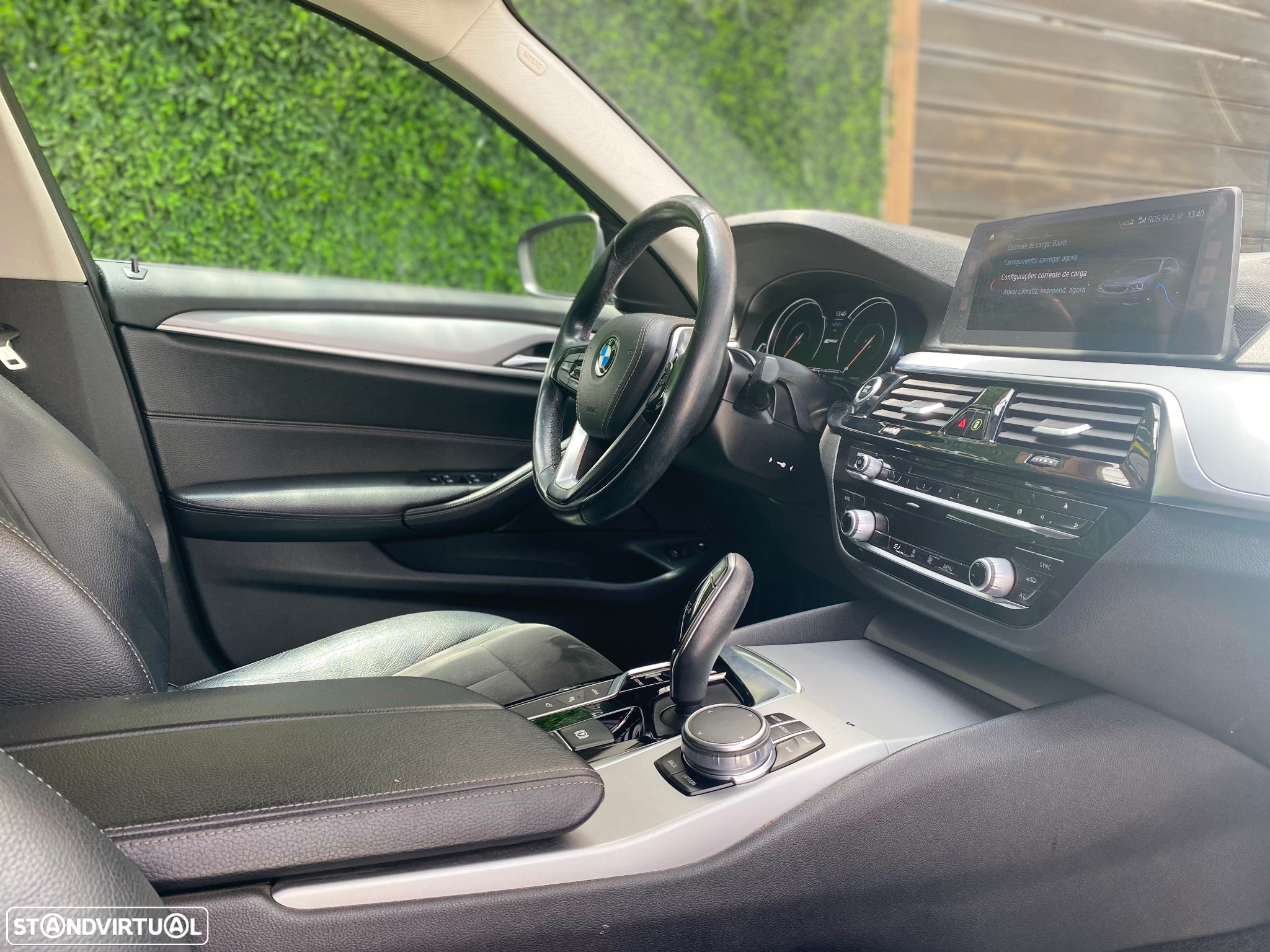 BMW 530 e iPerformance Line Luxury - 27