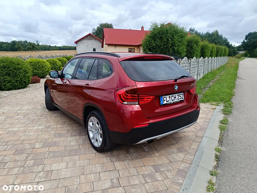 BMW X1 sDrive18i - 35