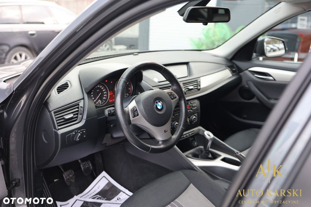 BMW X1 xDrive18d Sport Line - 7