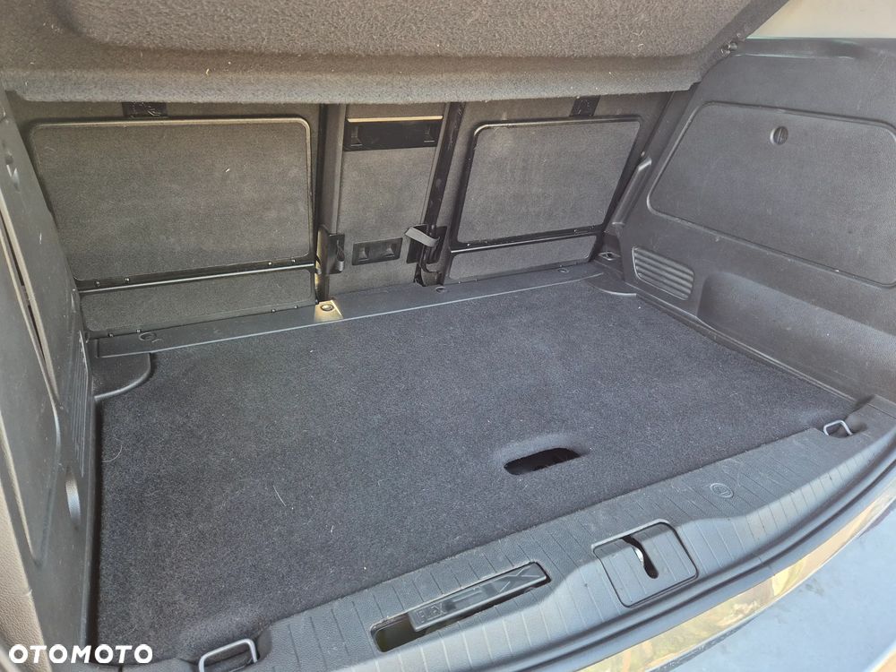 Opel Meriva 1.4 T Cosmo - 28