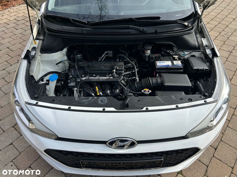 Hyundai i20 1.2 Passion - 21