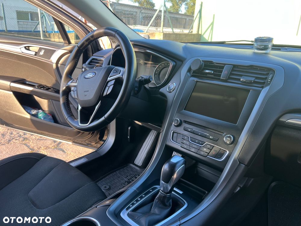 Ford Mondeo 2.0 TDCi Titanium PowerShift - 15