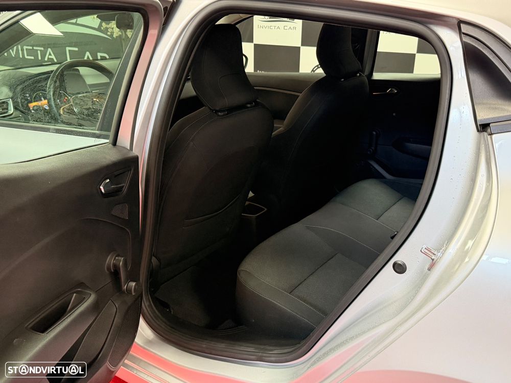 Renault Clio 1.6 E-Tech Edition One - 44