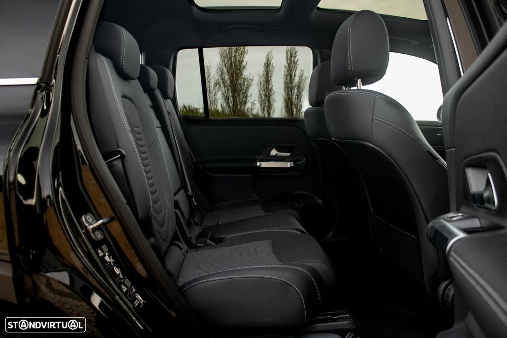 Mercedes-Benz GLB 200 d 4Matic 8G-DCT Entry - 4