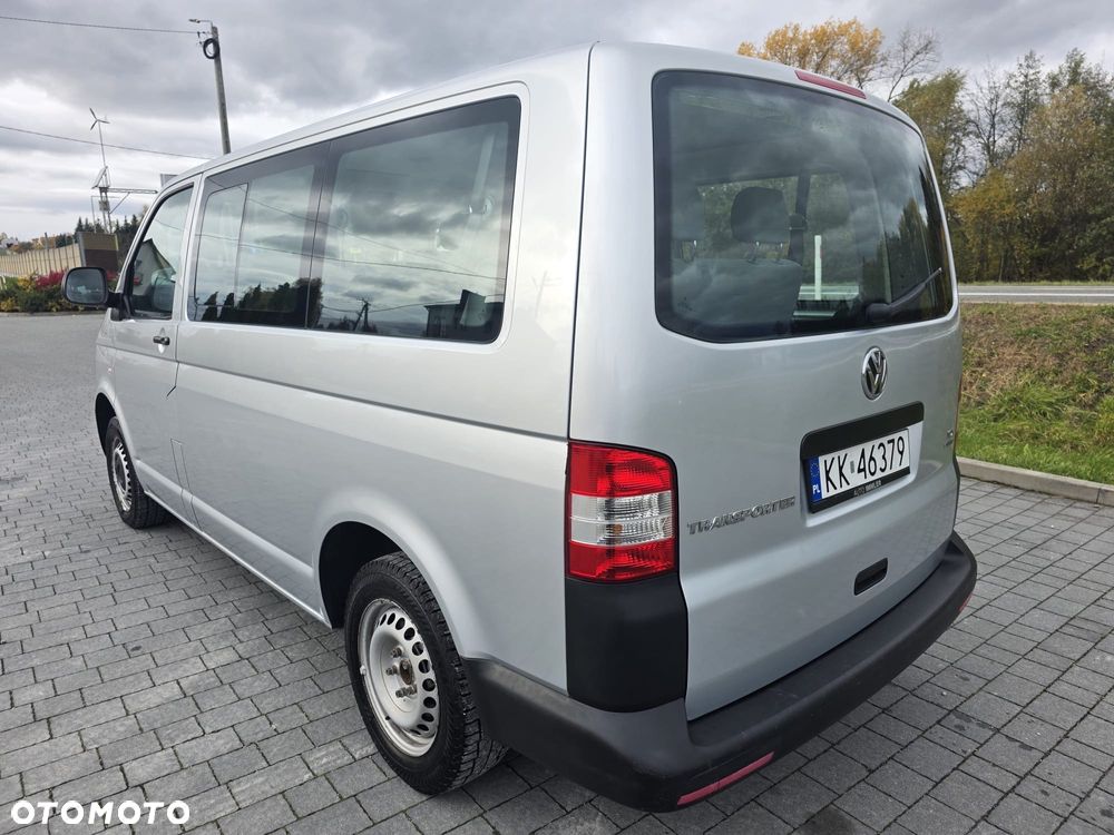 Volkswagen Transporter - 4