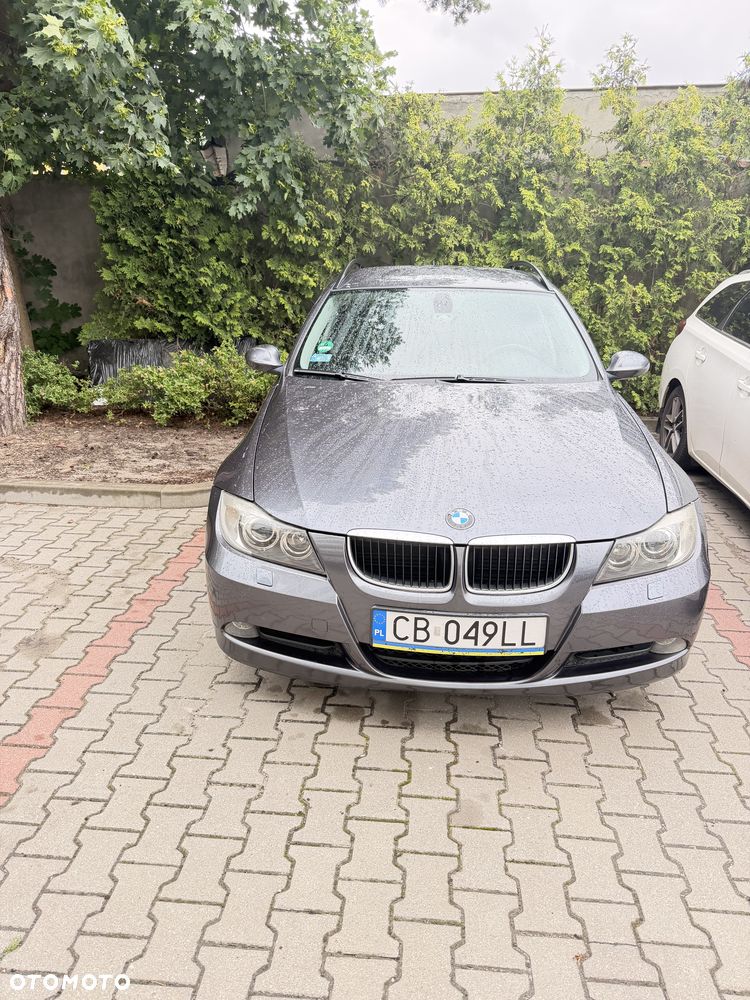 BMW Seria 3 - 1