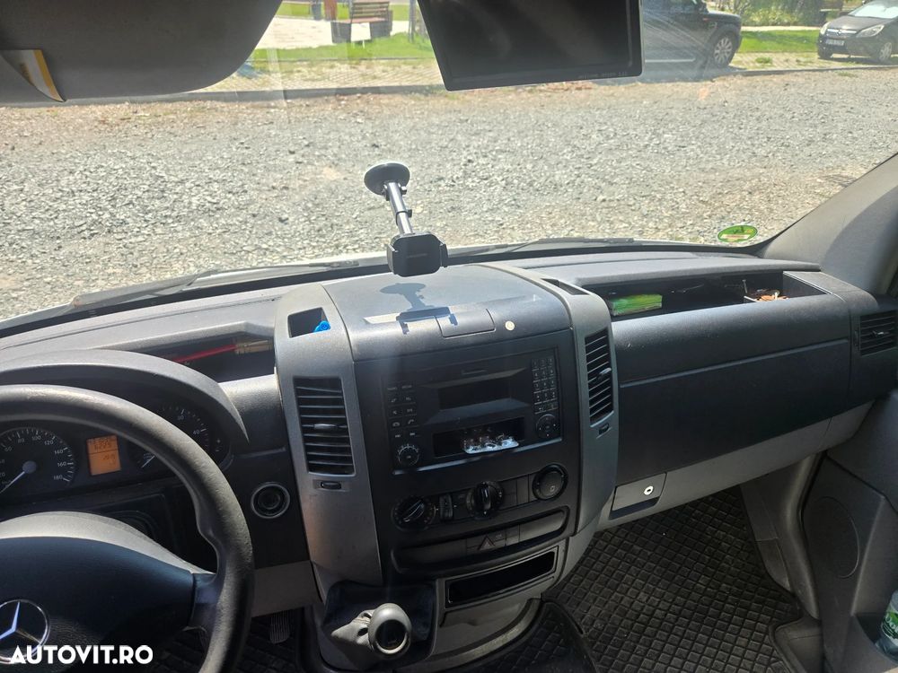 Mercedes-Benz Sprinter - 3