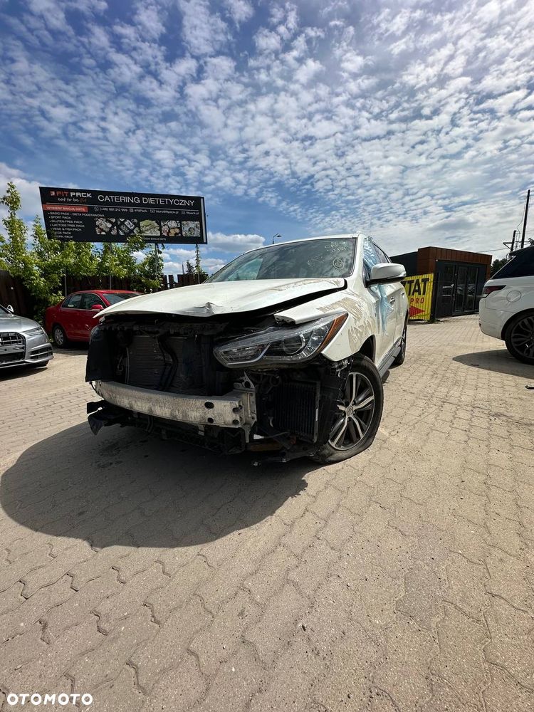 Infiniti QX60 - 23