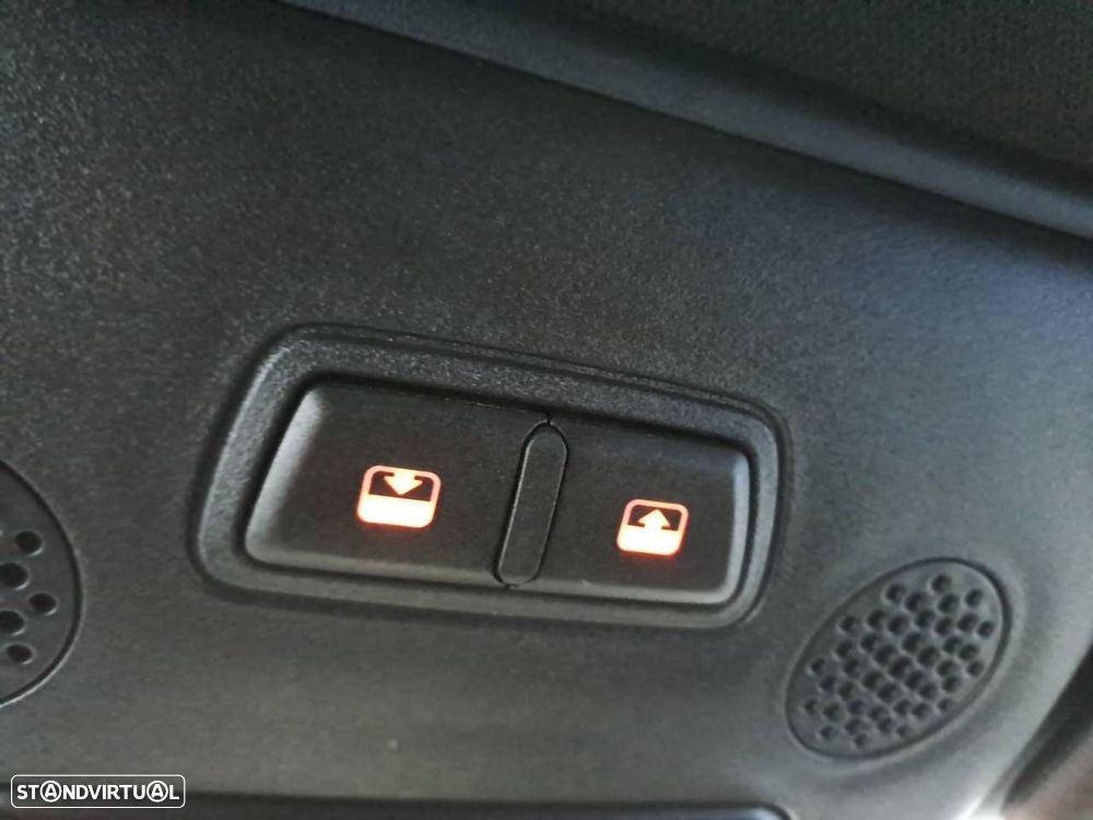 Fiat 500C 1.0 Hybrid - 22