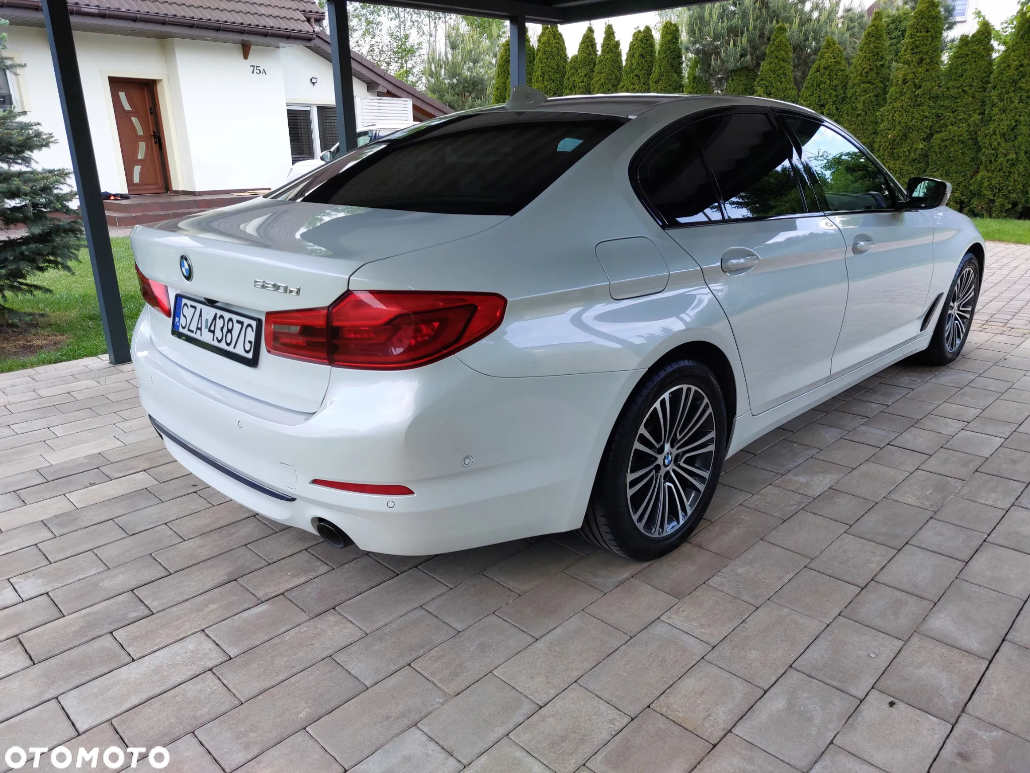 BMW Seria 5 520d Sport Line sport - 14