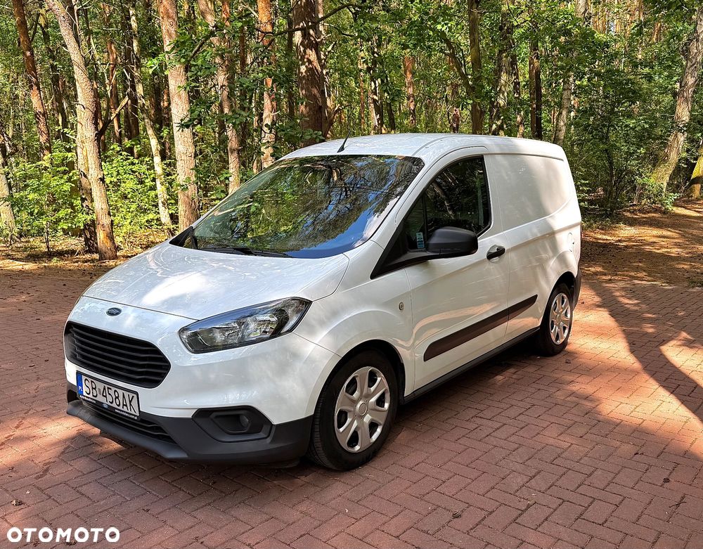 Ford Transit Courier - 4