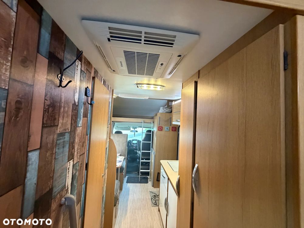 Hobby Kamper,camper I właściciel garażowany 6-osób - 19