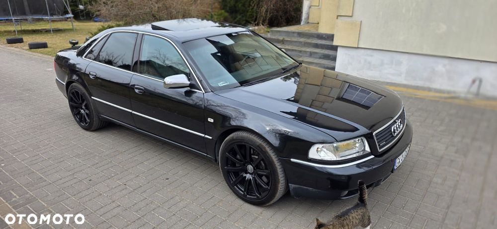 Audi A8 - 2