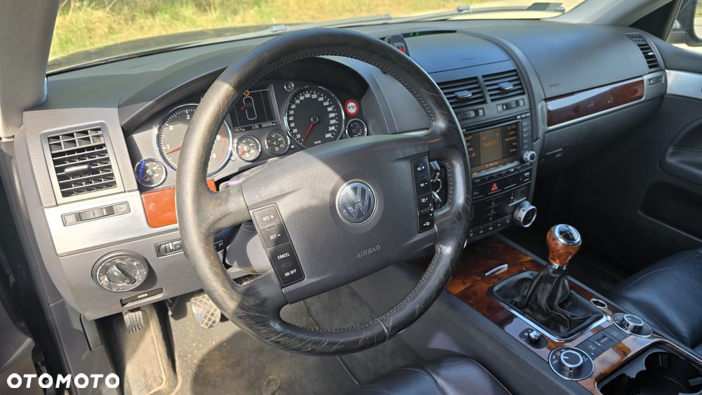 Volkswagen Touareg - 10