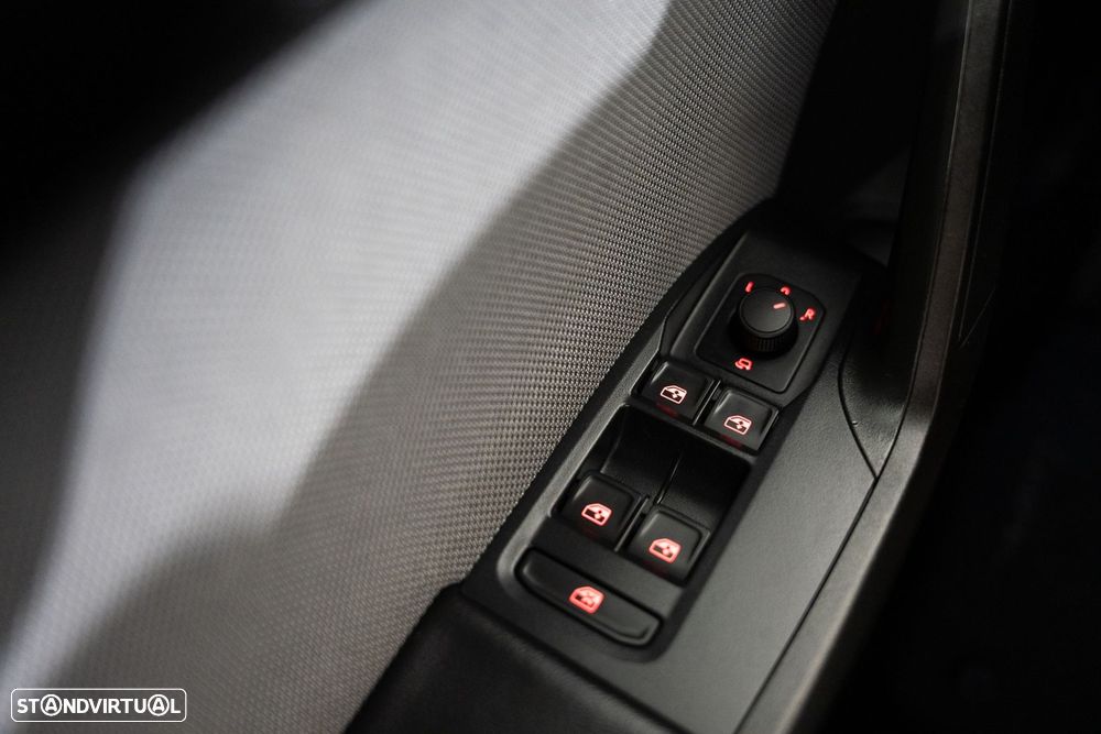 SEAT Leon 1.0 ETSI Style DSG - 22