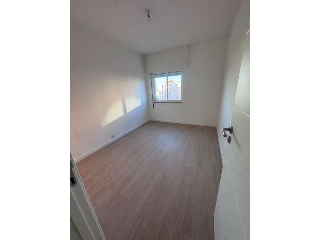 T2, Totalmente remodelado - Grande imagem: 4/5