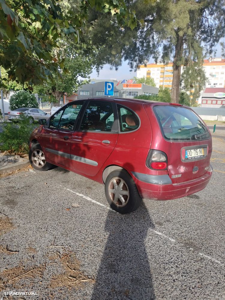 Renault Mégane Scénic 1.9 dTi Kaleido - 1