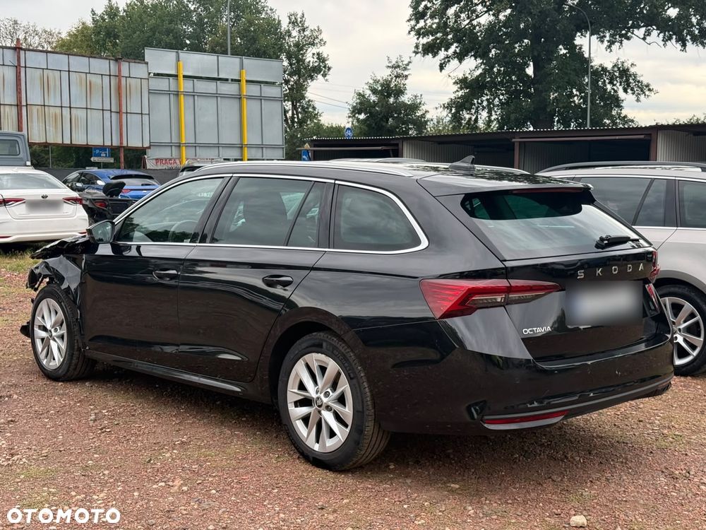 Skoda Octavia 2.0 TDI Ambition - 13