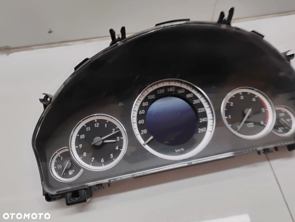 LICZNIK ZEGARY MERCEDES W212 a2129003313 - 3