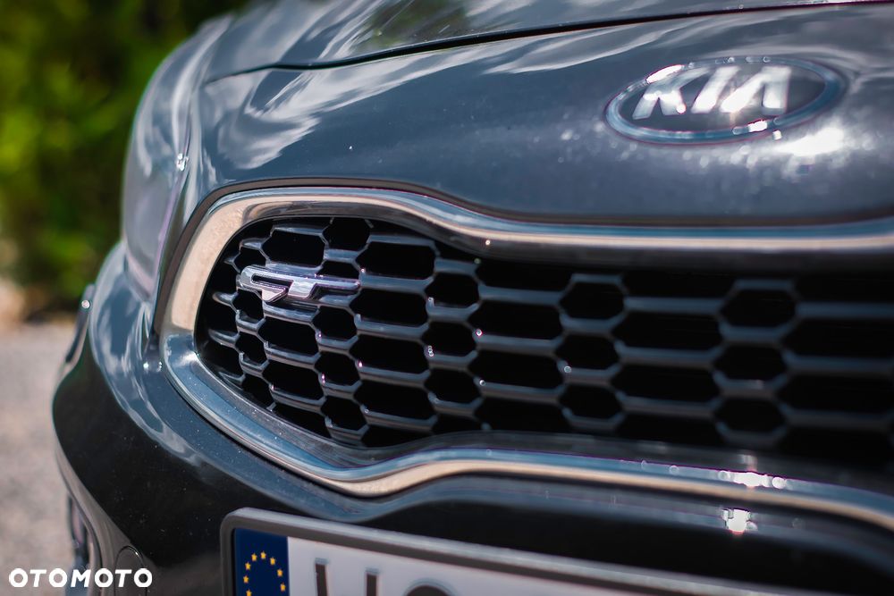 Kia Ceed 1.6 T-GDI GT - 4