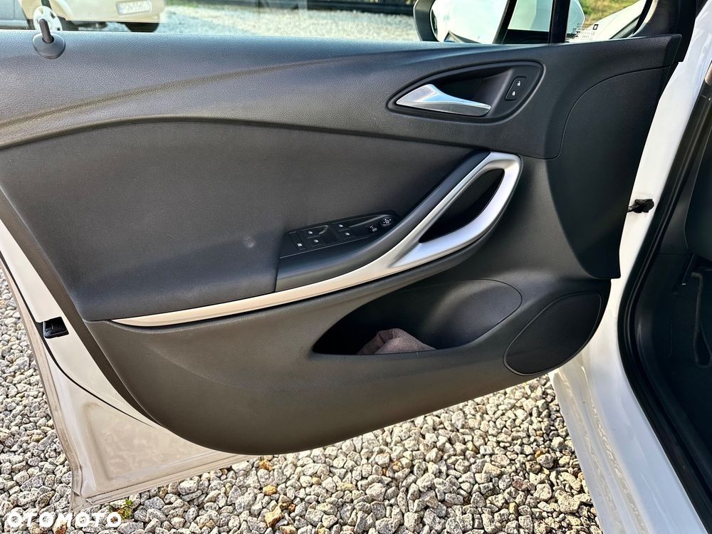 Opel Astra 1.5 D Start/Stop Elegance - 14