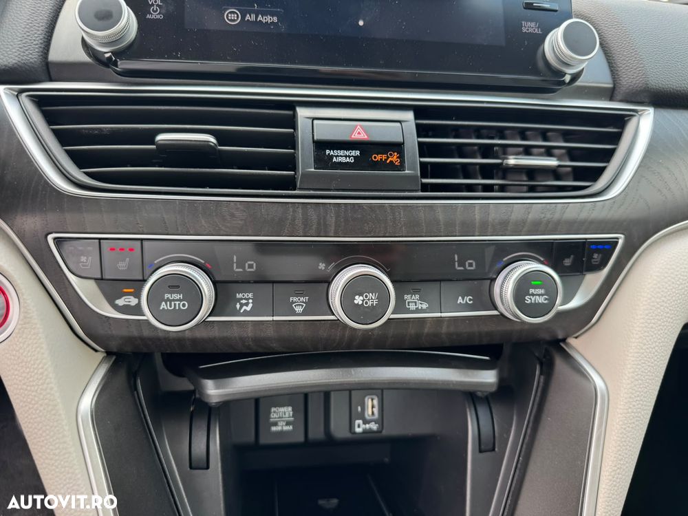 Honda Accord - 17
